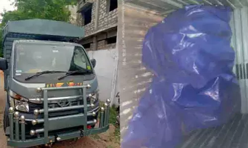 అక్రమ రేషన్ బియ్యం దందా బట్టబయలు