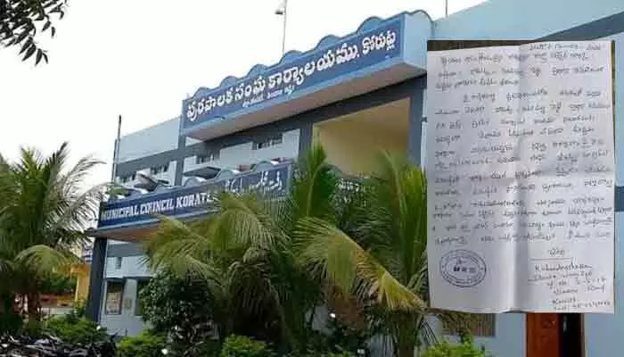 కోరుట్ల పట్టణంలో అక్రమ ఇంటి నిర్మాణ పనులు.. కలెక్టరేట్లో ఫిర్యాదు కోరుట్ల పట్టణంలో అక్రమ ఇంటి నిర్మాణ పనులు.. కలెక్టరేట్లో ఫిర్యాదు