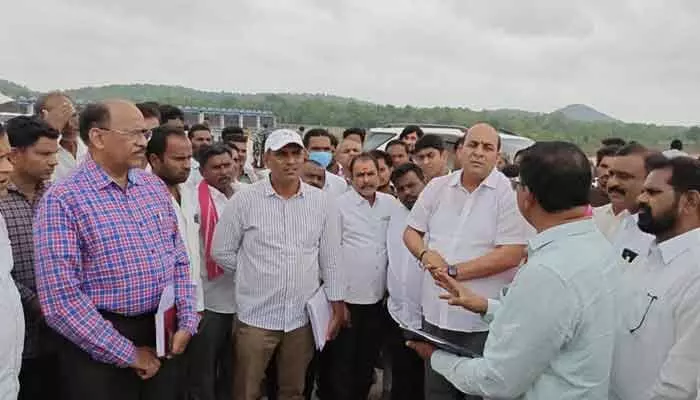 దేవాదూల పంపుల సందర్శనను అడ్డుకోవడం హేయమైన చర్య: బీఆర్ఎస్ పార్టీ అధ్యక్షుడు దేవాదూల పంపుల సందర్శనను అడ్డుకోవడం హేయమైన చర్య: బీఆర్ఎస్ పార్టీ అధ్యక్షుడు
