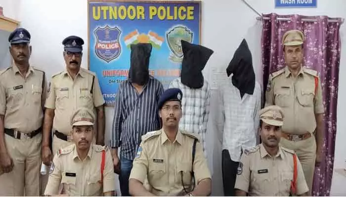 నిషేధిత నొప్పి నివారణ టాబ్లెట్లను మత్తు పదార్థంగా మార్చి సిరంజీల విక్రయాలు నిషేధిత నొప్పి నివారణ టాబ్లెట్లను మత్తు పదార్థంగా మార్చి సిరంజీల విక్రయాలు