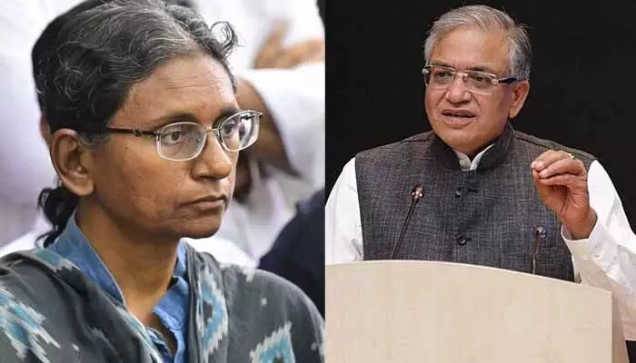 మీనాక్షి నామినేషన్ తిరస్కరణ అంశం.. తొలిసారి స్పందించిన సీఈసీ జ్ఞానేశ్ కుమార్ మీనాక్షి నామినేషన్ తిరస్కరణ అంశం.. తొలిసారి స్పందించిన సీఈసీ జ్ఞానేశ్ కుమార్