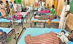 విజయవాడలో డయేరియా కలకంల.. 13 మందికి అస్వస్థత విజయవాడలో డయేరియా కలకంల.. 13 మందికి అస్వస్థత