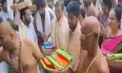 శ్రీవారి ఆలయం వద్ద ఉల్లంఘనలు.. కేసు నమోదు శ్రీవారి ఆలయం వద్ద ఉల్లంఘనలు.. కేసు నమోదు
