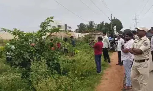 బహదూర్‌గూడలో టెన్షన్ టెన్షన్.. 650 ఎకరాల భూవివాదంపై రైతుల ఆందోళన