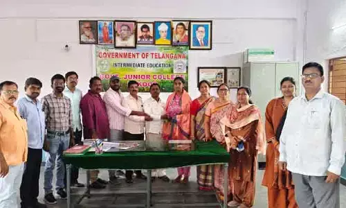 జాతీయ స్థాయికి చేరిన గ్రామీణ ప్రతిభ.. ఎన్ఐటీ విద్యార్థిని సన్మానించిన కాలేజీ బృందం