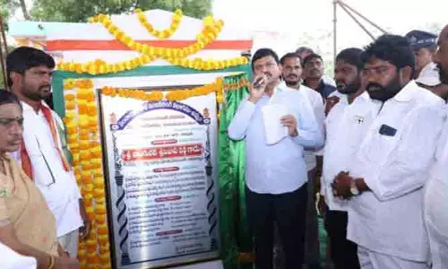 వర్షాభావ పరిస్థితుల్లో మెట్ట పంటల సాగుపై రైతులు దృష్టి సారించాలి