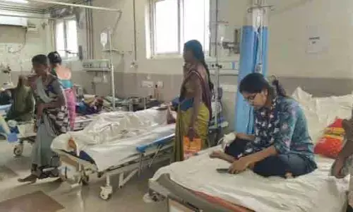 ప్రభుత్వ నర్సింగ్ కళాశాలలో ఫుడ్ పాయిజన్ కలకలం
