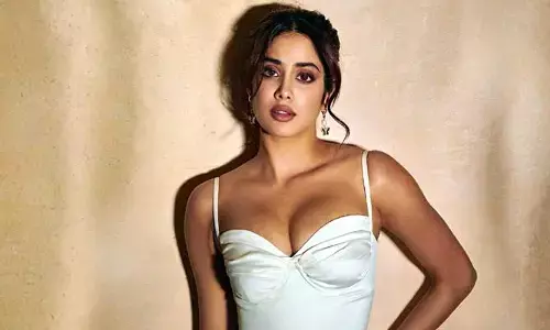 జాన్వీ కపూర్ తమిళ ఎంట్రీ ఫిక్స్!