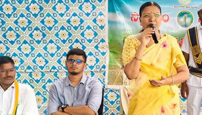 భూ భారతి భూ సర్వేకు రైతులు సహకరించాలి: అడిషనల్ కలెక్టర్ భూ భారతి భూ సర్వేకు రైతులు సహకరించాలి: అడిషనల్ కలెక్టర్