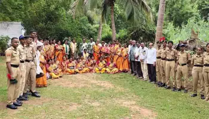 పచ్చని కొత్తగూడెం నిర్మాణానికి ప్రతి ఒక్కరూ తోడ్పడాలి పచ్చని కొత్తగూడెం నిర్మాణానికి ప్రతి ఒక్కరూ తోడ్పడాలి