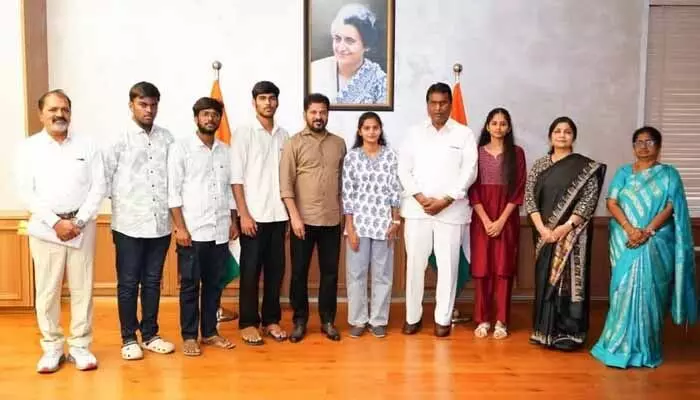 గురుకుల విద్యార్థులే తెలంగాణకు భవిష్యత్ బ్రాండ్ అంబాసిడర్లు గురుకుల విద్యార్థులే తెలంగాణకు భవిష్యత్ బ్రాండ్ అంబాసిడర్లు