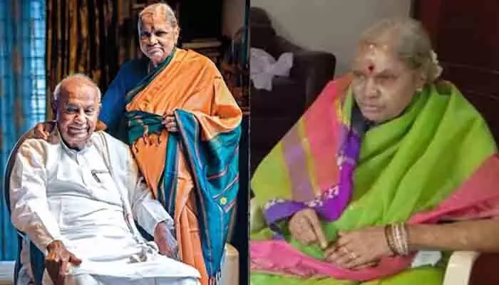 మాజీ ప్రధాని హెచ్.డీ. దేవెగౌడ భార్య కన్నుమూత.. సీఎం సంతాపం మాజీ ప్రధాని హెచ్.డీ. దేవెగౌడ భార్య కన్నుమూత.. సీఎం సంతాపం