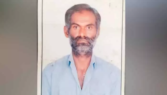 మూడు రోజులుగా అదృశ్యం.. క్వారీలో మృతదేహంగా లభ్యం మూడు రోజులుగా అదృశ్యం.. క్వారీలో మృతదేహంగా లభ్యం