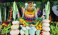శాకాంబరీ దేవిగా వన దుర్గ భవాని.. శాకాంబరీ దేవిగా వన దుర్గ భవాని..