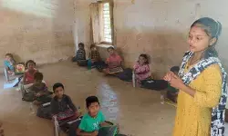 ఏజెన్సీలో ఉపాధ్యాయుల డిప్యూటేషన్.. మారుమూల పాఠశాలల విద్యకు బ్రేక్..! ఏజెన్సీలో ఉపాధ్యాయుల డిప్యూటేషన్.. మారుమూల పాఠశాలల విద్యకు బ్రేక్..!
