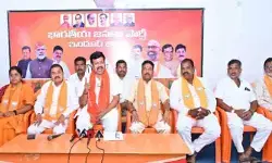 ఎమ్మెల్యే పైడి రాకేష్రెడ్డి ఇంటి ముట్టడికి వస్తే ఊరుకోం ఎమ్మెల్యే పైడి రాకేష్రెడ్డి ఇంటి ముట్టడికి వస్తే ఊరుకోం