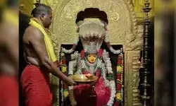 ఆషాఢంలో ఎల్లమ్మ దర్శనానికి పోటెత్తిన భక్తులు ఆషాఢంలో ఎల్లమ్మ దర్శనానికి పోటెత్తిన భక్తులు