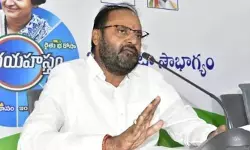 హరీష్ రావు రోజుకు 100 అబద్దాలు ఆడుతాడు: ప్రభుత్వ విప్, సీహెచ్. విజయరమణారావు హరీష్ రావు రోజుకు 100 అబద్దాలు ఆడుతాడు: ప్రభుత్వ విప్, సీహెచ్. విజయరమణారావు