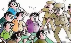 పేకాట స్థావరంపై పోలీసుల దాడి.. ఐదుగురు అరెస్ట్ పేకాట స్థావరంపై పోలీసుల దాడి.. ఐదుగురు అరెస్ట్