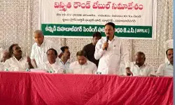 ఉమ్మడి మహబూబ్నగర్ జిల్లాను ఎడారిగా మారనివ్వం : జేఏసీ ఉమ్మడి మహబూబ్నగర్ జిల్లాను ఎడారిగా మారనివ్వం : జేఏసీ