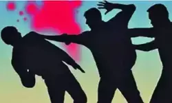 మేక కొనుగోలు వివాదం.. తండ్రి కొడుకు పై దాడి మేక కొనుగోలు వివాదం.. తండ్రి కొడుకు పై దాడి