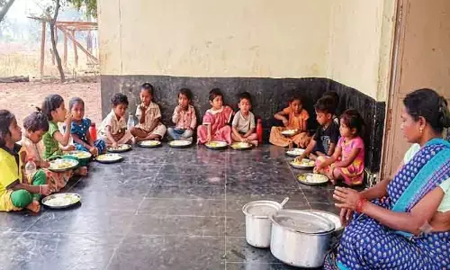 అంగన్‌వాడీల హాజరు అంతంతే.. టాప్‌లో ఆదిలాబాద్