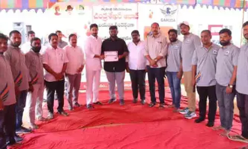 బాధితులకు అపన్న హస్తం అందించాలి: ఎమ్మెల్యే జైవీర్ రెడ్డి