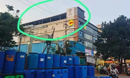 చింతలకుంటలో అక్రమ నిర్మాణం..