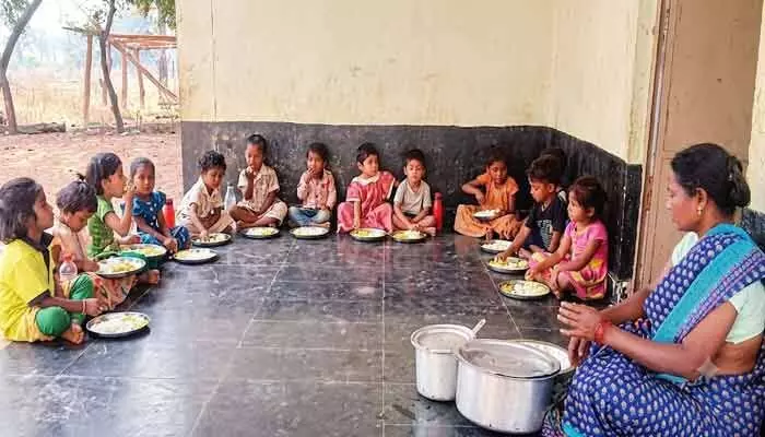 అంగన్వాడీల హాజరు అంతంతే.. టాప్లో ఆదిలాబాద్ అంగన్వాడీల హాజరు అంతంతే.. టాప్లో ఆదిలాబాద్