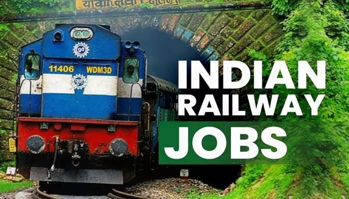 Indian Railways: రైల్వేలో కొలువుల జాతర.. బిగ్ నోటిఫికేషన్ విడుదల Indian Railways: రైల్వేలో కొలువుల జాతర.. బిగ్ నోటిఫికేషన్ విడుదల