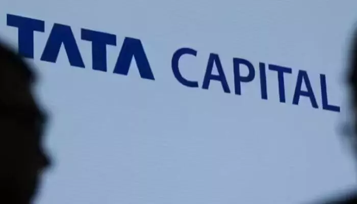 Tata Capital: గోల్డ్ లోన్ మార్కెట్లోకి టాటా క్యాపిటల్ Tata Capital: గోల్డ్ లోన్ మార్కెట్లోకి టాటా క్యాపిటల్