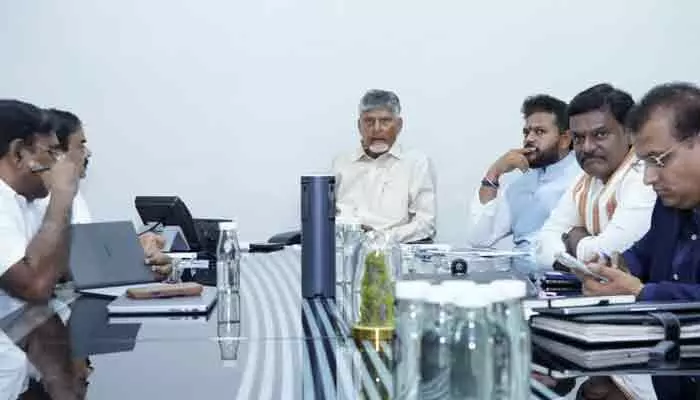 ఆగస్టు 1న భోగాపురం ఎయిర్పోర్ట్ ప్రారంభం.. సీఎం ఉన్నత స్థాయి సమీక్ష ఆగస్టు 1న భోగాపురం ఎయిర్పోర్ట్ ప్రారంభం.. సీఎం ఉన్నత స్థాయి సమీక్ష