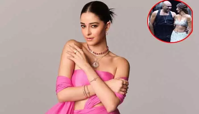 అనన్య పాండేకు చేదు అనుభవం.. అందరి ముందే ఆ పార్ట్పై చేయి వేసిన వ్యక్తి అనన్య పాండేకు చేదు అనుభవం.. అందరి ముందే ఆ పార్ట్పై చేయి వేసిన వ్యక్తి