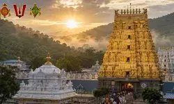 తిరుమలలో కొనసాగుతున్న భక్తుల రద్దీ: సర్వదర్శనానికి 18 గంటల సమయం! తిరుమలలో కొనసాగుతున్న భక్తుల రద్దీ: సర్వదర్శనానికి 18 గంటల సమయం!