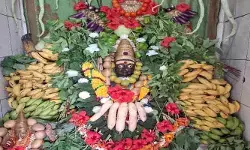 తల్లాడ కోట మైసమ్మ ఆలయంలో వైభవంగా శాకాంబరీ అలంకరణ తల్లాడ కోట మైసమ్మ ఆలయంలో వైభవంగా శాకాంబరీ అలంకరణ