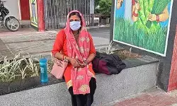 అదనపు కట్నం వేధింపులు.. కలెక్టర్ను ఆశ్రయించిన బాధితురాలు అదనపు కట్నం వేధింపులు.. కలెక్టర్ను ఆశ్రయించిన బాధితురాలు