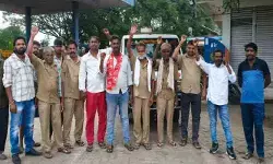 మున్సిపల్ కార్మికులకు వారసత్వ ఉద్యోగాలివ్వాలి : సీఐటీయూ 24 గంటల దీక్ష సక్సెస్ మున్సిపల్ కార్మికులకు వారసత్వ ఉద్యోగాలివ్వాలి : సీఐటీయూ 24 గంటల దీక్ష సక్సెస్