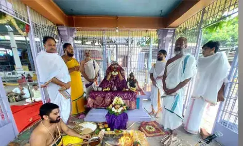 ఓ వరుణ దేవా కరుణించూ...