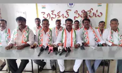  కాళేశ్వరం ప్రాజెక్టులో లోపాలు ఎందుకు వచ్చాయో వివరించాలి 