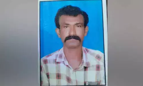 చేపలు పట్టడానికి వెళ్లి వ్యక్తి మృతి