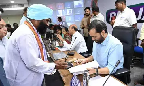 ప్రజావాణికి వచ్చే సమస్యలకు సత్వరం పరిష్కారం : కలెక్టర్ దీపక్ తివారి