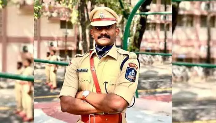 FLASH: లైంగిక ఆరోపణలు.. ట్రైనీ IPS ఉదయ కృష్ణారెడ్డి ఆత్మహత్యాయత్నం FLASH: లైంగిక ఆరోపణలు.. ట్రైనీ IPS ఉదయ కృష్ణారెడ్డి ఆత్మహత్యాయత్నం