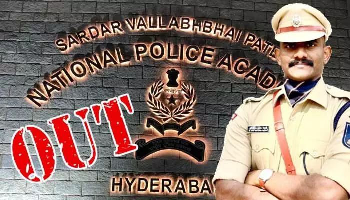 మహిళా ఐపీఎస్పై లైంగిక వేధింపులు.. NPA నుంచి ఉదయ కృష్ణారెడ్డి అవుట్ మహిళా ఐపీఎస్పై లైంగిక వేధింపులు.. NPA నుంచి ఉదయ కృష్ణారెడ్డి అవుట్