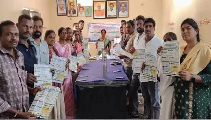ఎల్నినో ప్రభావం.. ప్రత్యామ్నాయ పంటలు సాగు చేయాలి! ఎల్నినో ప్రభావం.. ప్రత్యామ్నాయ పంటలు సాగు చేయాలి!