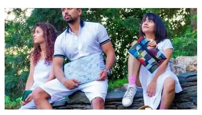 ప్లాస్టిక్ వ్యర్థాలతో కోటి సంపాదన ప్లాస్టిక్ వ్యర్థాలతో కోటి సంపాదన