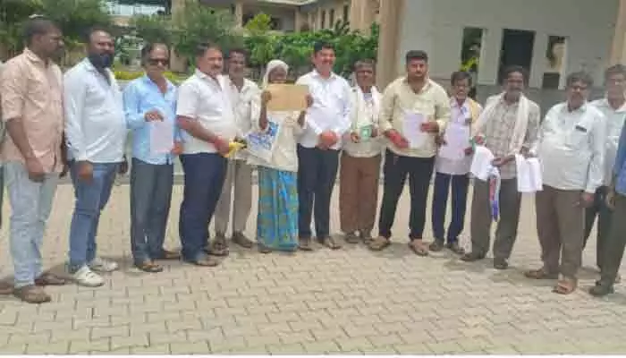 అసైన్మెంట్ భూములను అటవీ భూములుగా మార్చారు అసైన్మెంట్ భూములను అటవీ భూములుగా మార్చారు