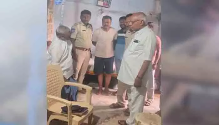 వృద్ధాప్య సమస్యలతో వృద్ధుడు ఆత్మహత్య వృద్ధాప్య సమస్యలతో వృద్ధుడు ఆత్మహత్య