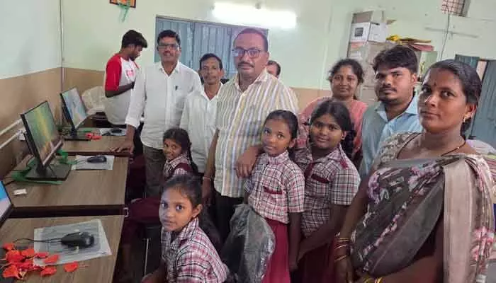 గంగాపూర్ ప్రభుత్వ ప్రాథమిక పాఠశాలలో ఐసీటీ కంప్యూటర్ల ప్రారంభం గంగాపూర్ ప్రభుత్వ ప్రాథమిక పాఠశాలలో ఐసీటీ కంప్యూటర్ల ప్రారంభం