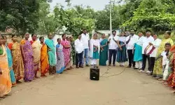 అలసత్వం వహిస్తే ఓటు గల్లంతే అలసత్వం వహిస్తే ఓటు గల్లంతే