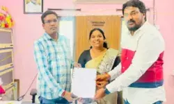 జమ్మికుంటలో గోశాల ఏర్పాటుకు వినతిపత్రం.. జమ్మికుంటలో గోశాల ఏర్పాటుకు వినతిపత్రం..